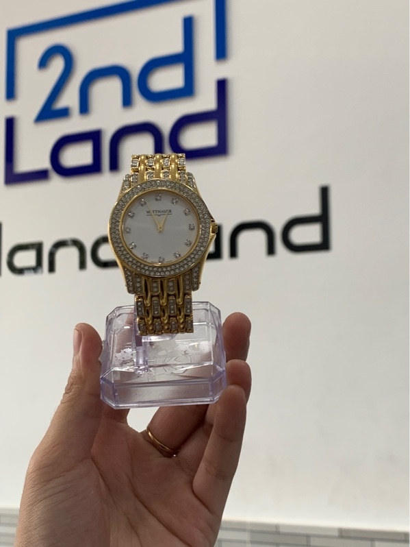 Đồng hồ đeo tay nam Wittnauer Crystal - Màu vàng - Ngoại hình: 97% - Mất 1 hạt - Body