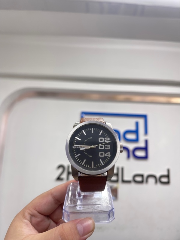 Đồng hồ Diesel DZ1513 - 46mm - Màu bạc - Ngoại hình 98% - Body