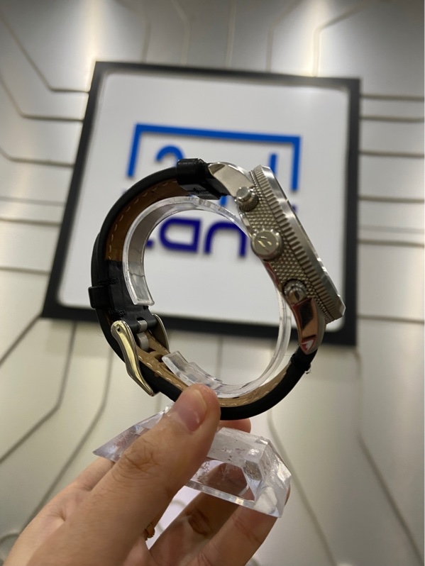 Đồng hồ Diesel Rasp Chrono model DZ4444 - 50mm - Màu bạc - Ngoại hình: 97% - Body