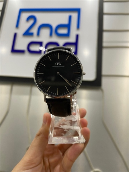 Đồng hồ DW Classic G40S03 40mm - Màu bạc - Ngoại hình: 97% - Mặt kính trầy - Body