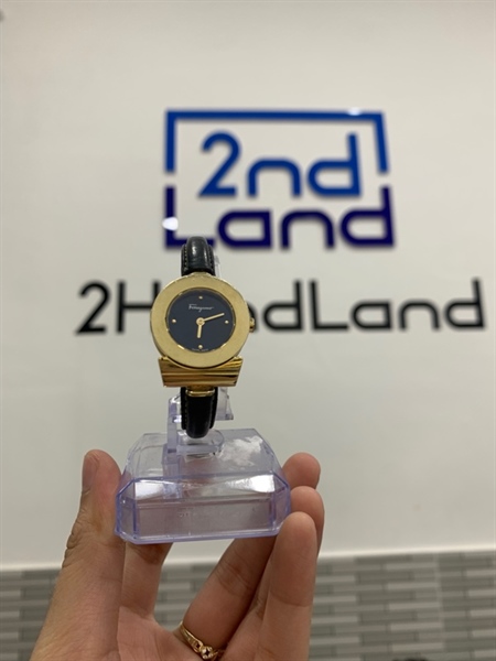 Đồng Hồ Ferragamo FII070015 - 25.5mm - Màu vàng - Ngoại hình: 96% - Trầy nhiều - Body