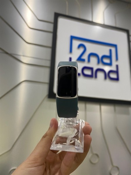 Đồng Hồ Fitbit Charge 5 - Màu xanh - Ngoại hình: 98% - FullBox 1