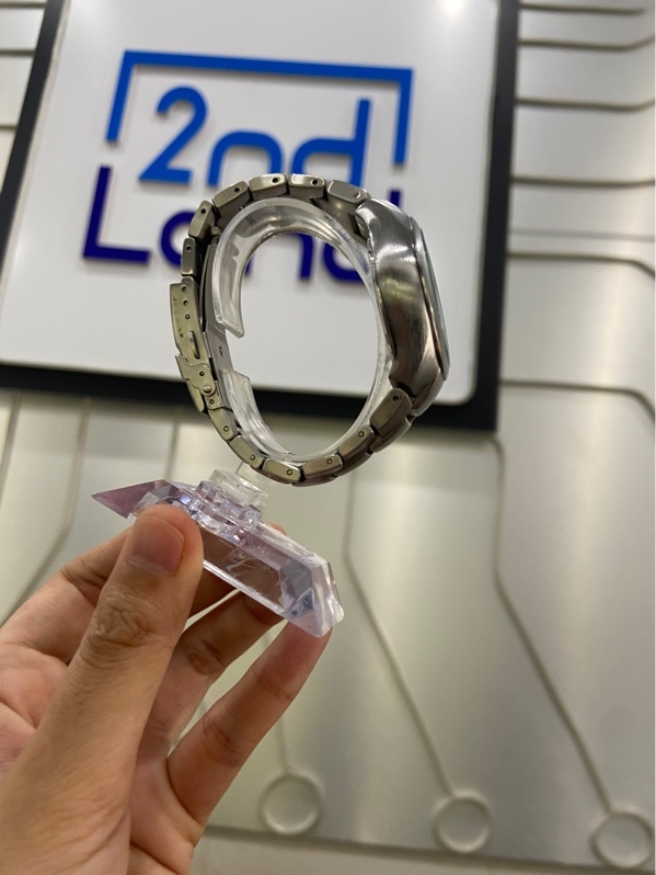 Đồng hồ Fossil Big Tic - Màu bạc - Ngoại hình: 97% - Viền xước - Body