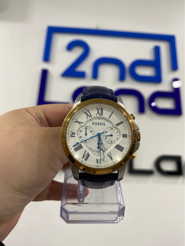Đồng hồ Fossil FS4930 - Màu bạc - Ngoại hình 96% - Mẻ kính , viền trầy nhiều , đã thay dây - Body