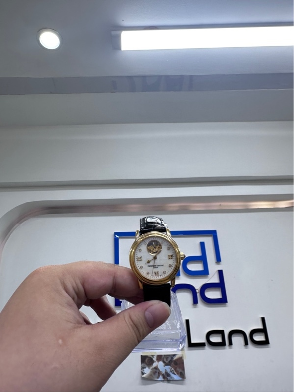 Đồng hồ Frederique Constant Heart Beat - 41mm - Màu vàng - Ngoại hình 97.5% - Kèm box