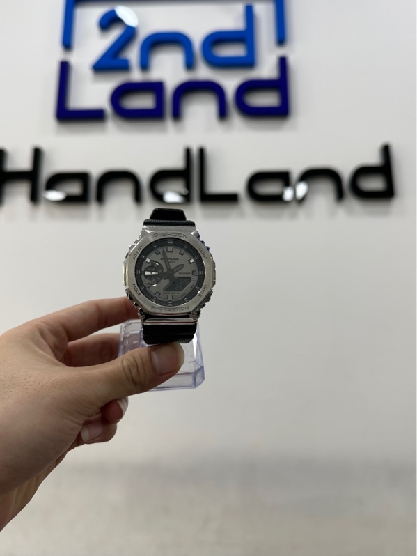 Đồng hồ G-SHOCK 2100 GM-2100-1ADR 45.4 mm - Màu bạc - Ngoại hình 97% - Trầy xước - Kèm box