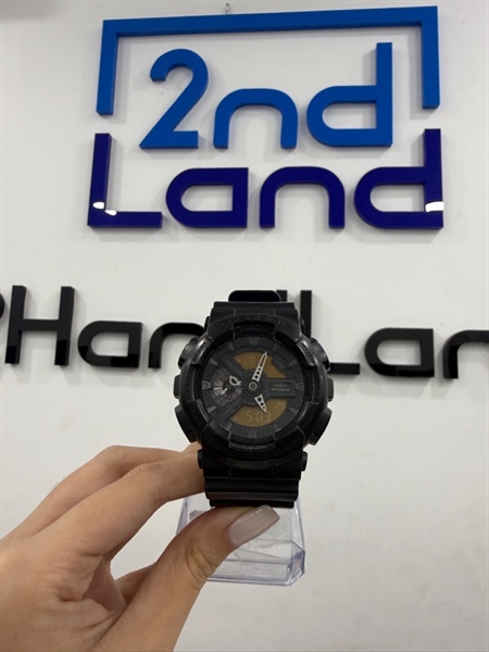 Đồng hồ G-Shock GA-110MB-1A - Màu đen - Ngoại hình 97% - Kính trầy sâu 1 đường , mặt hiển thị ố vàng - Body