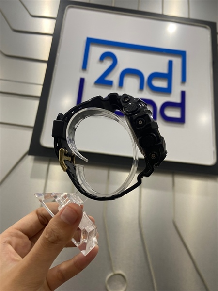 Đồng hồ G-Shock GA-710 GB - Màu đen - Ngoại hình: 97% - Còn tem vàng - Body 1