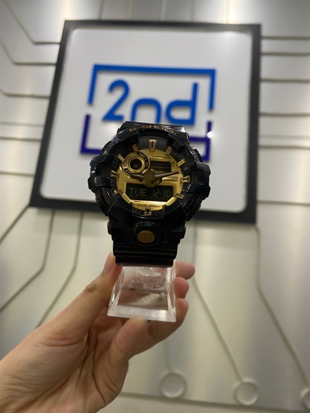 Đồng hồ G-Shock GA-710GB - Màu đen - Ngoại hình: 97% - Body