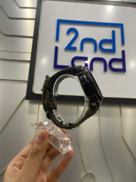 Đồng hồ G-Shock GST-S130BC - Màu đen - Ngoại hình: 96% xấu - Body 1