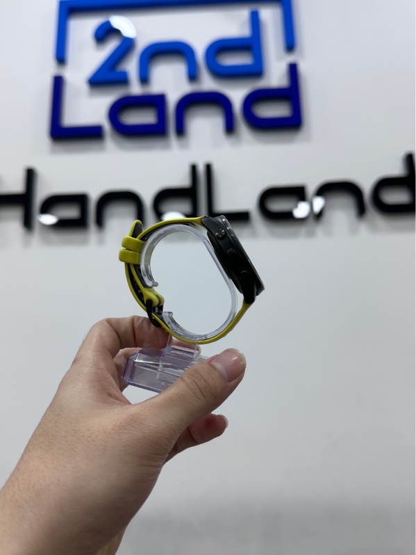 Đồng hồ Garmin 965 Amoled - Màu đen dây màu chanh - Ngoại hình 98% - Fullbox
