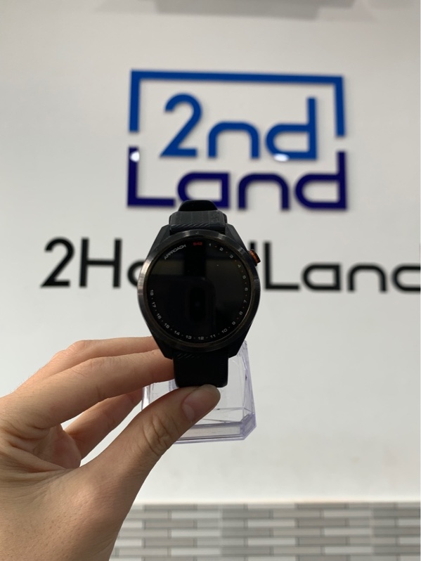 Đồng hồ Garmin approach s42 - 42mm - Màu đen - Ngoại hình: 97% - Màn trầy - Kèm sạc