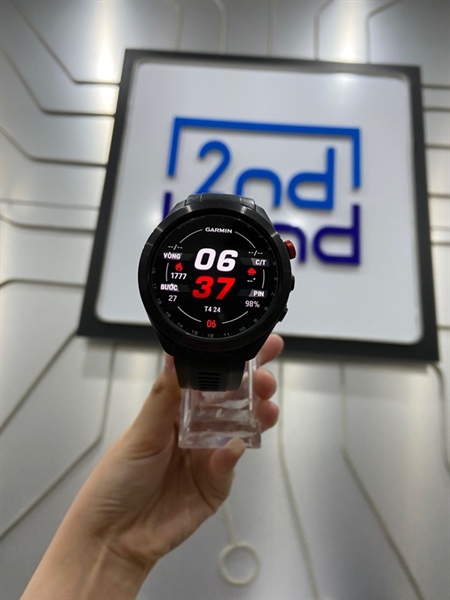 Đồng hồ Garmin Approach S70 - Màu đỏ đen - Ngoại hình: 98% - Kèm sạc