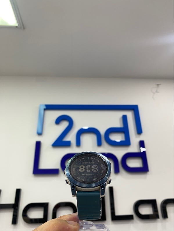 Đồng hồ Garmin Fenix 7 Sapphire Solar - Màu trắng xanh - Ngoại hình: 97% - Xước cấn sườn, thân, màn - Kèm sạc