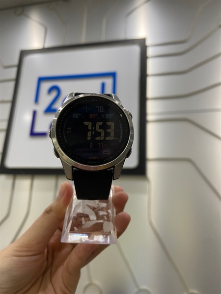 Đồng hồ Garmin Fenix 7S - 42mm - Màu đen - Ngoại hình: 97% - Viền + lưng trầy, màn ám hồng - Kèm sạc