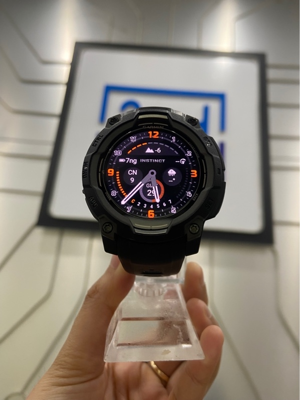 Đồng hồ Garmin Instinct 3 AMOLED - 45mm - Màu đen - Ngoại hình: 98% - Kèm sạc