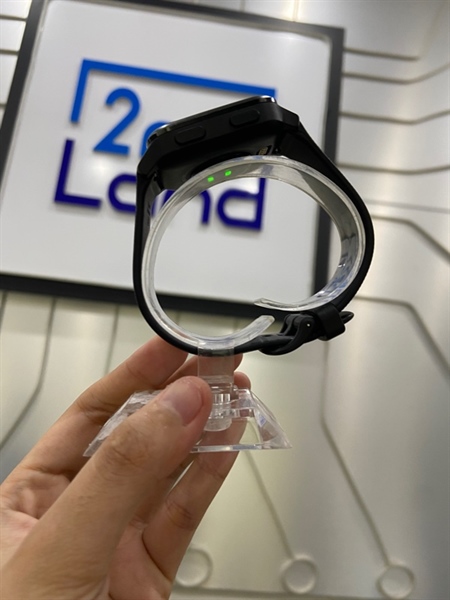 Đồng hồ Garmin Venu SQ Music - 40.6mm - GPS - Màu đen - Ngoại hình: 98% - Màn xước dăm - Kèm sạc 2