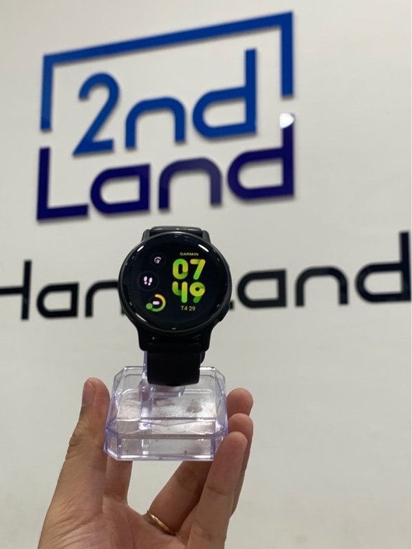 Đồng hồ Garmin Vivoactive 5 - Màu đen - Ngoại hình: 98% - Xước mèo - Kèm sạc
