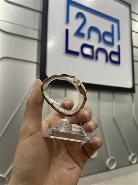 Đồng hồ Guess UO135L2 - Màu Gold - Ngoại hình 98% - body - ( SP KHÔNG BẢO HÀNH )