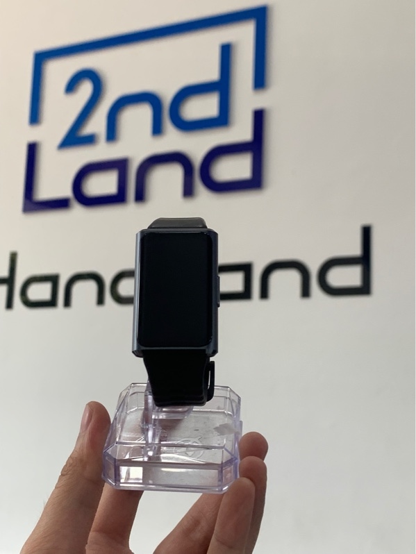 Đồng hồ Huawei band 11 pro - Màu đen - Ngoại hinh: 98% - Màn xước mèo - Fullbox