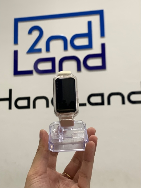 Đồng hồ Huawei band 7 - Màu hồng - Ngoại hình: 97% - Màn trầy - Kèm sạc