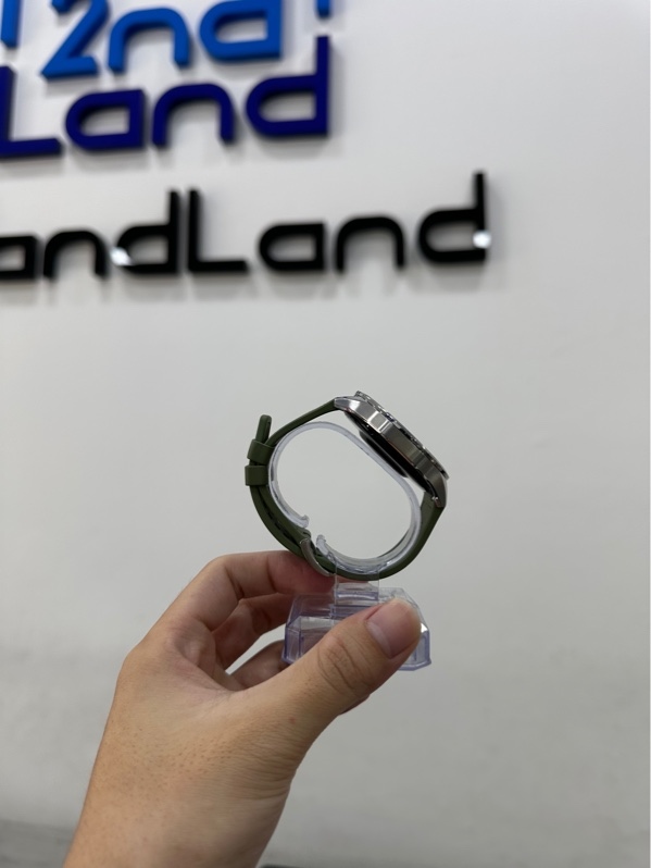 Đồng hồ Huawei GT 4-847 - 46mm - Model PNX-B19 - Màu bạc - Ngoại hình 97% - Kèm sạc