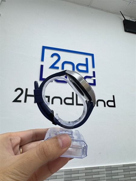 Đồng hồ Huawei GT3 - 46mm - Màu bạc - Ngoại hình 97% - Màn xước 1 đường - Kèm sạc linh kiện 2