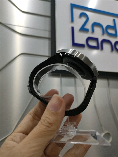 Đồng hồ Huawei GT3 - 46mm - Màu đen - Ngoại hình 97%, mặt đồng hồ cấn xước nặng - Kèm sạc , mất nguồn BÁN XÁC KHÔNG BẢO HÀNH 2