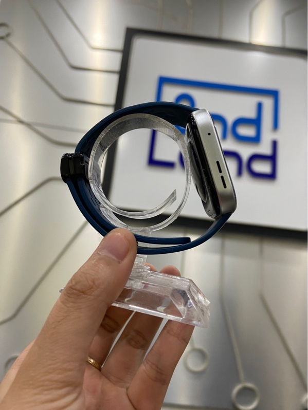 Đồng Hồ Huawei Watch Fit 4 - 36mm - Màu bạc - Ngoại hình: 97% - Xước mặt - Kèm sạc