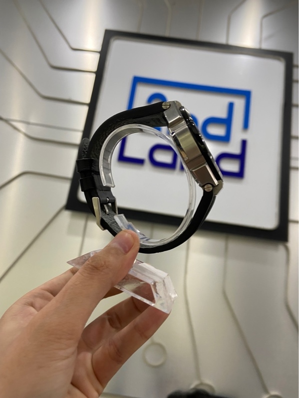 Đồng hồ Hugo Boss Wild 1530336 - 44mm - Màu bạc - Ngoại hình: 97% - Body