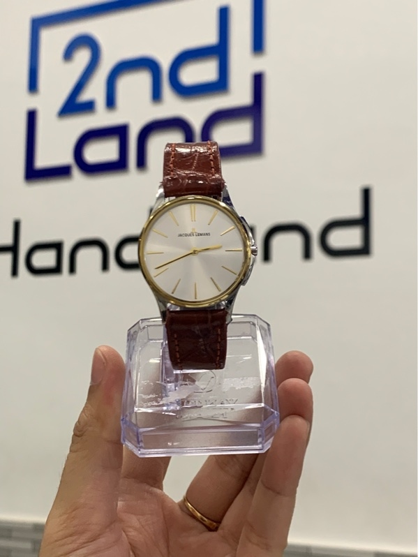 Đồng hồ Jacques Lemans London 1938f - Màu trắng vàng - Ngoại hình: 98% - Body
