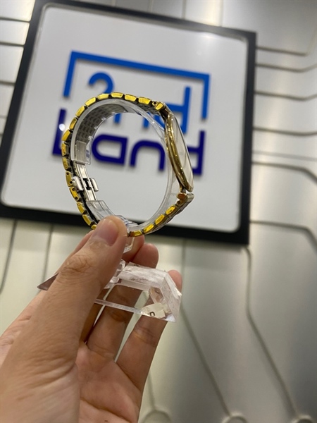 Đồng Hồ Longines Quartz L4.709.2 - 24mm - Màu vàng gold - Ngoại hình: 97% - Body 1