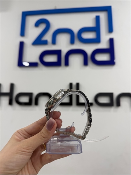 Đồng hồ Michael Kors Access MKT 5020 - Màu bạc - New Open Box 2