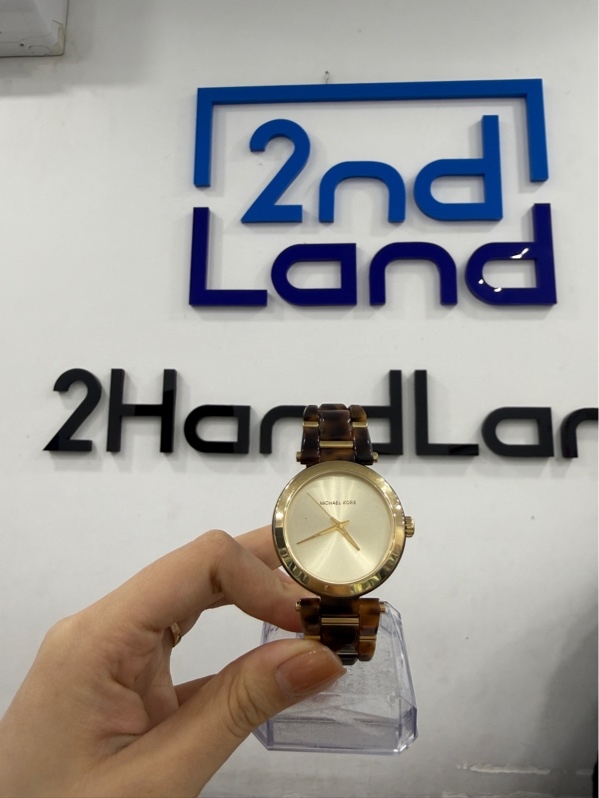 Đồng hồ Michael Kors Delray MK4314 - Màu vàng - Ngoại hình 98% - viền xước nhẹ - Kèm Box