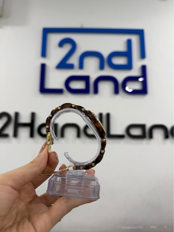 Đồng hồ Michael Kors Delray MK4314 - Màu vàng - Ngoại hình 98% - viền xước nhẹ - Kèm Box