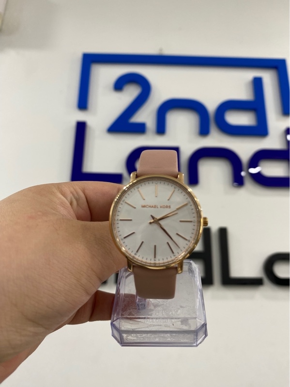 Đồng hồ Michael Kors MK-2741 - Màu vàng - Ngoại hình 98% - Kèm Box