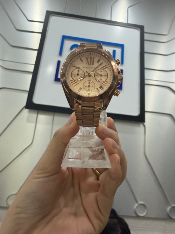 Đồng hồ Michael Kors - MK-5799 - 36mm - Màu vàng hồng - Ngoại hình: 98% - Body