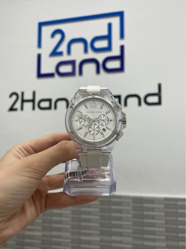 Đồng hồ Michael Kors MK-8957 - Màu trắng - Ngoại hình: 97% - Body