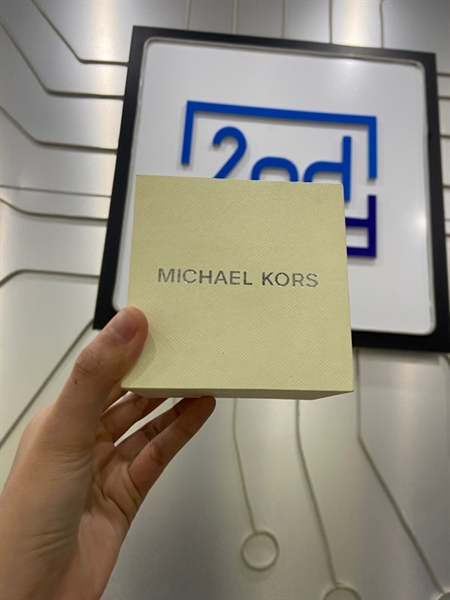 Đồng hồ Michael Kors MK8152 - Size 48mm - Màu đen - Ngoại hình: 97% - Kèm Box 3