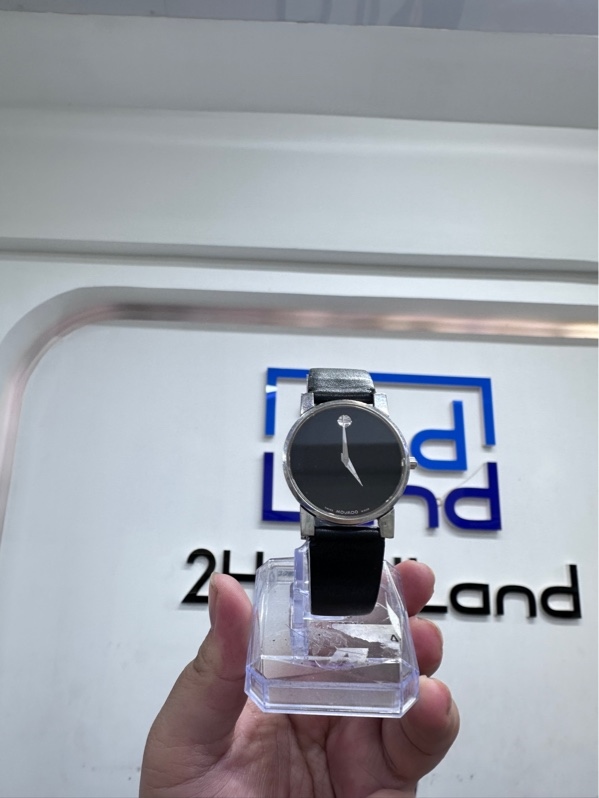 Đồng hồ Movado 84 G4 875 - 31mm - Màu đen - Ngoại hình 97% - Body