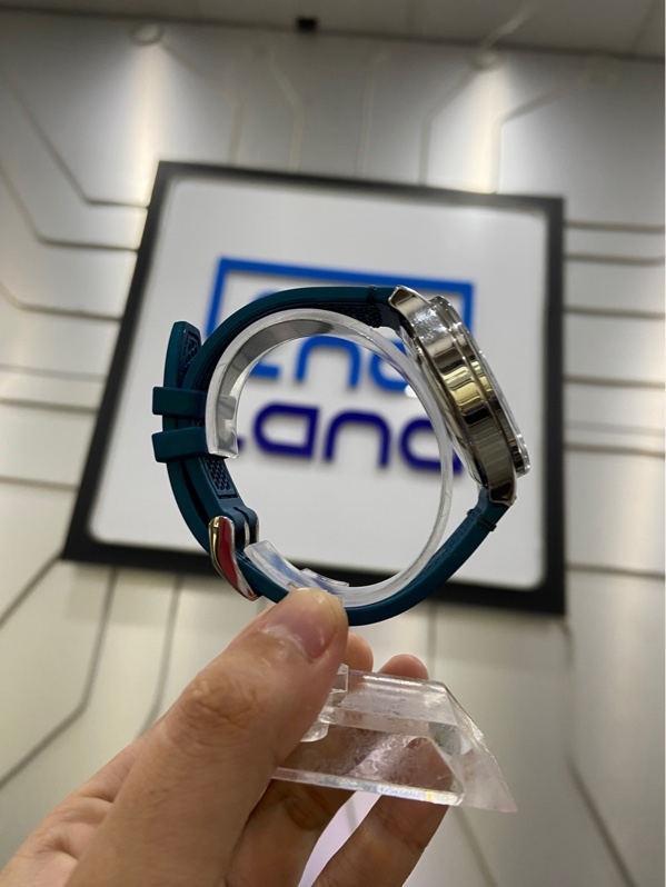 Đồng hồ Movado Bold 3600427 - Màu bạc - Ngoại hình: 97% - Body