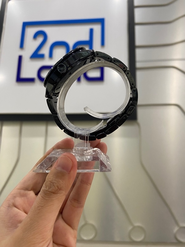 Đồng hồ Movado Bold MB.01.1.34.6159 - Màu xanh đen - Ngoại hình: 97% - Dây xước, kính xước - Body 2