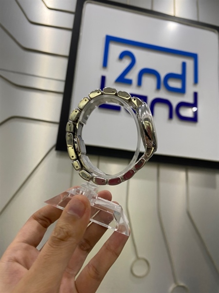 Đồng hồ Movado Cerana 0606540 - Dây bạc - Màu trắng - Ngoại hình: 98% - Body