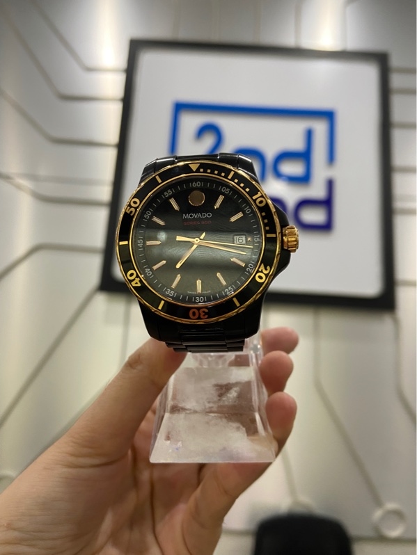 Đồng hồ Movado Series 800 - 40mm - Màu đen vàng - Ngoại hình: 98% - FullBox