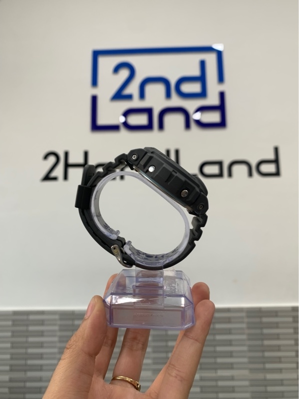 Đồng hồ nam Casio G-Shock DW-6900HD-8 - Màu xám - Ngoại hình: 98% - Pin yếu, trầy - Body