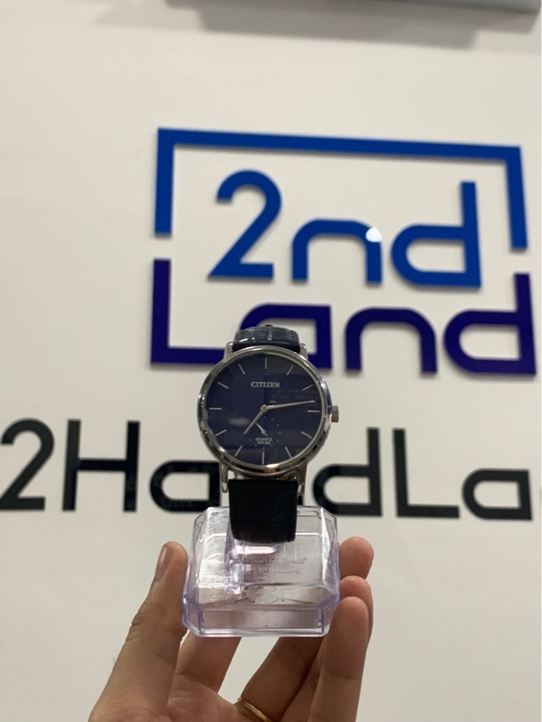 Đồng hồ nam Citizen BE 9170-05l - Màu xanh - Ngoại hình: 97% - Trầy kính, trầy da - Body