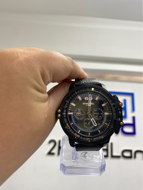 Đồng hồ nam Diesel Deadeye Chronograph - Model DZ-4409 - Màu đen - Ngoại hình 97% - Trầy kính nhẹ - Body
