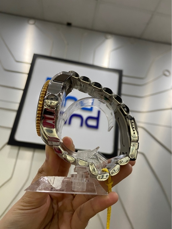 Đồng hồ nam Invicta Pro Diver 15337 - Màu bạc - Ngoại hình: 98% - Body