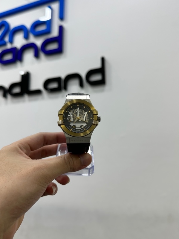 Đồng Hồ Nam Maserati Potenza R8821108011 - 42mm - Màu Đen Vàng - Ngoại hình 97% - Trầy xướt , đã thay dây - Kèm box xấu bong da nhiều
