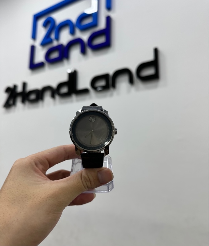 Đồng Hồ Nam Movado 3600673 42MM - Màu bạc - Ngoại hình 97% - Màn trầy, trầy cấn - Body